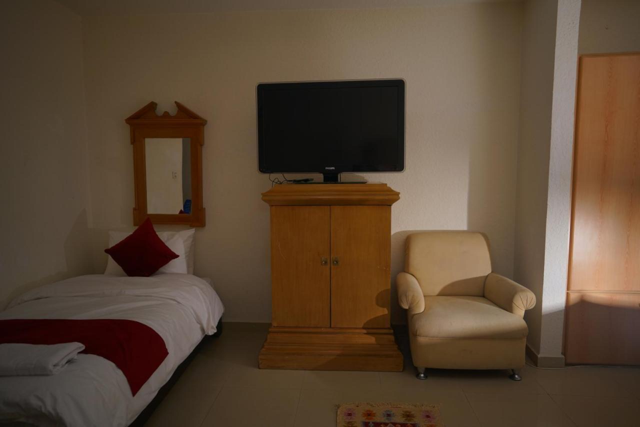 Petra Home Hotel Wadi Musa Extérieur photo